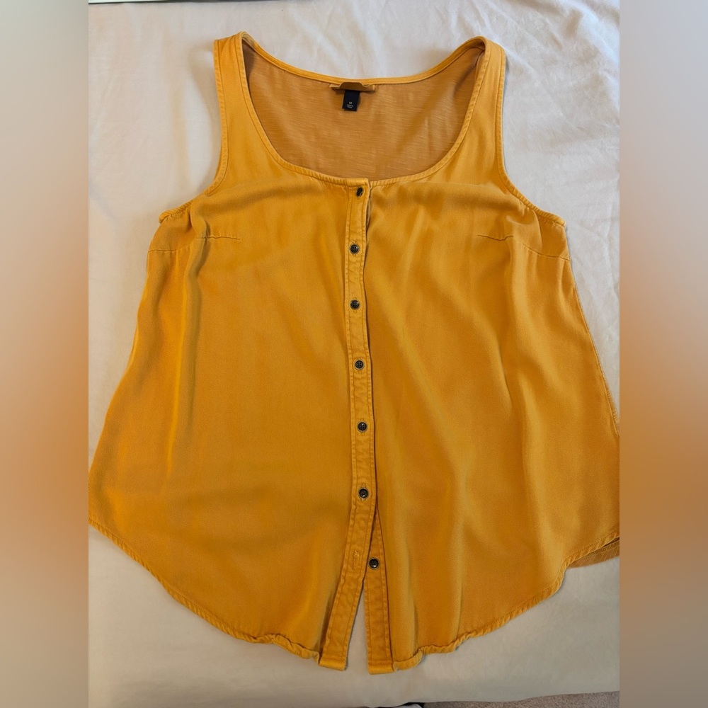 Universal Thread Button-Down Sleeveless Top